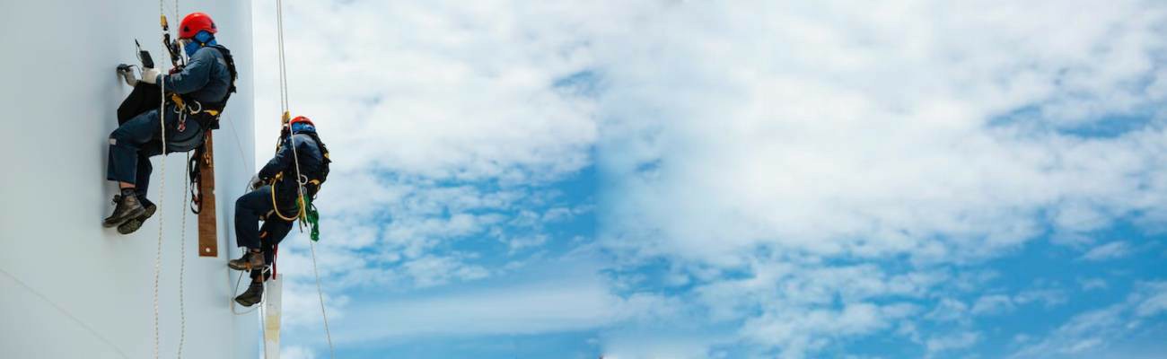 Essential Insights on Why Working at Heights Training... - Abrasive Wheels Training UK