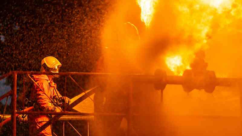 Transform Your Workplace with Online Fire Extinguisher... - Abrasive Wheels Training UK